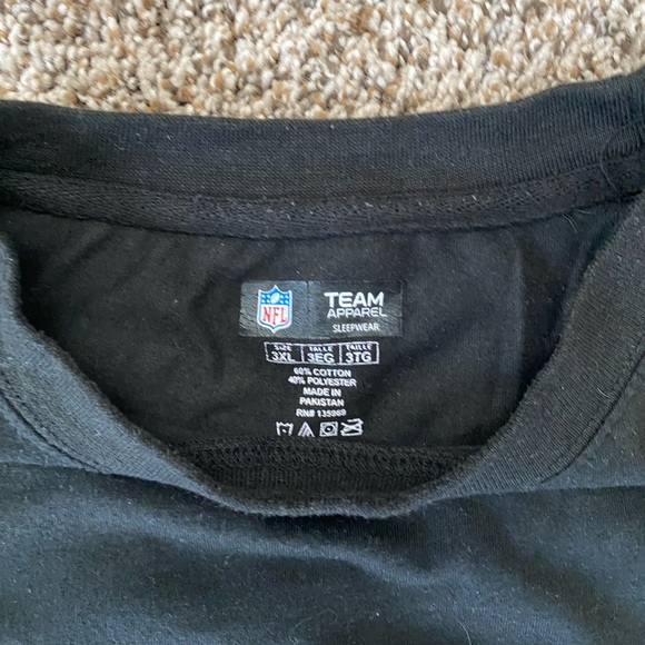 Raiders pajama top - Picture 2 of 2